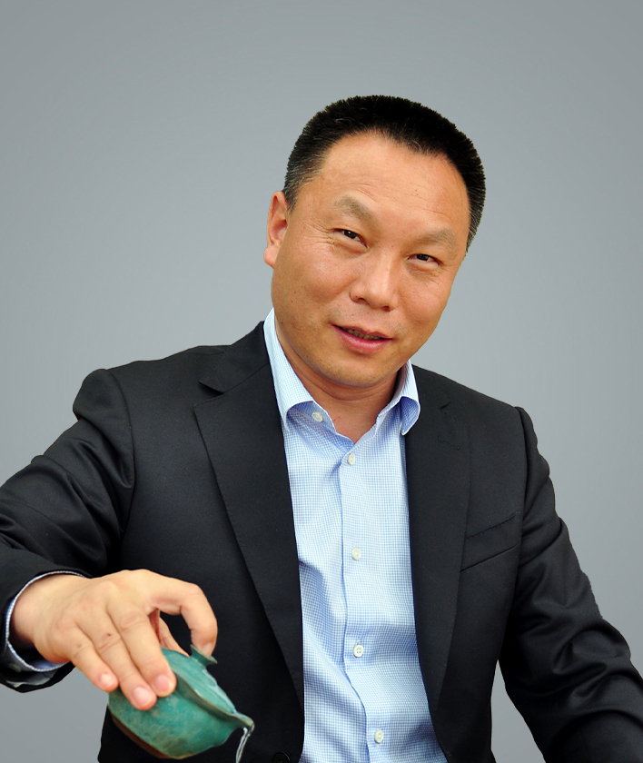 曲江公司董事长蔡健伟