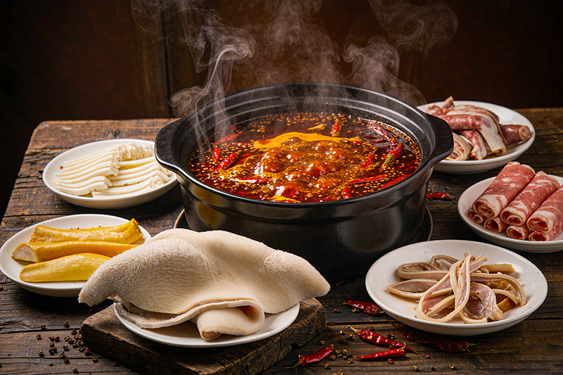 火锅食材:全牛入锅 · 一桌成宴