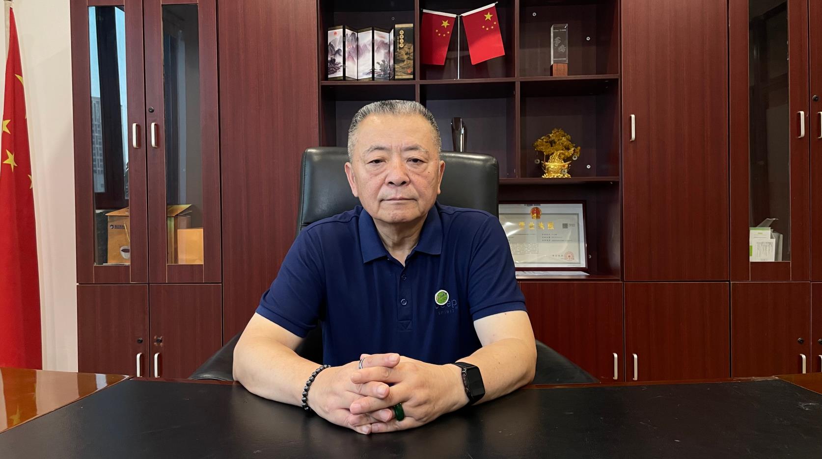 创始人胡鸣渝