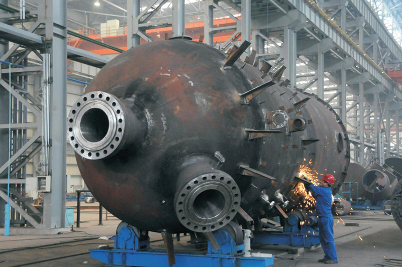 主甲烷化反应器 材料:14Cr1MoR堆焊316L