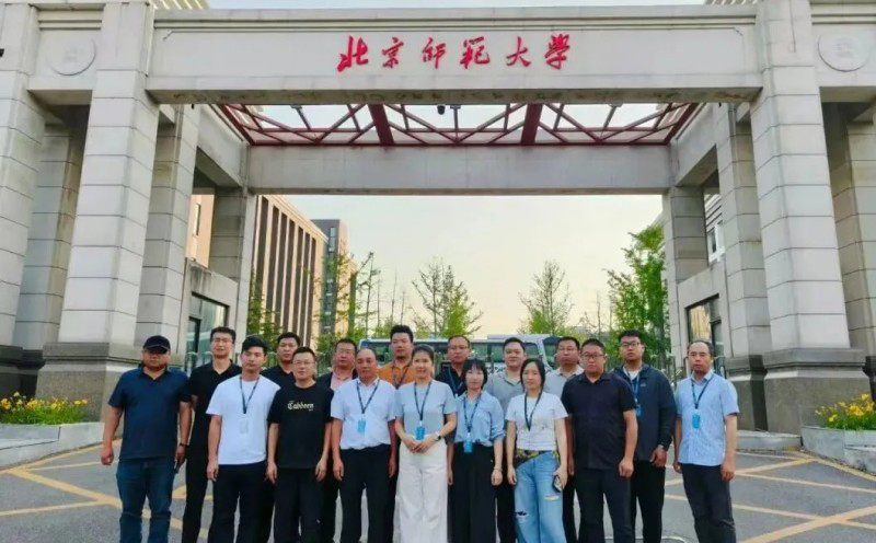 深耕高原特色林果产业 实干担当助力乡村振兴——记中国石榴王 王正合