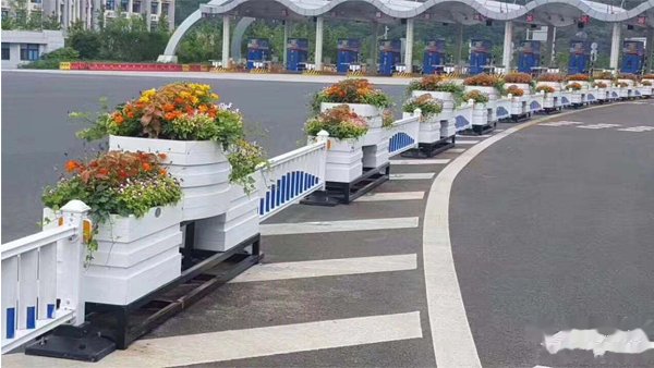 铝合金花箱_道路隔离花箱-3