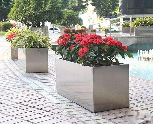 不锈钢花箱/金属花箱花盆定制