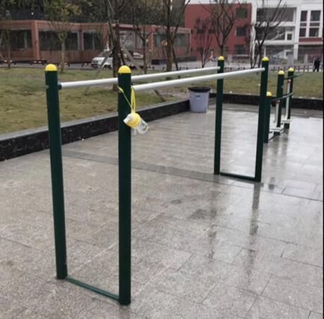 公园健身器材之引体向上拉伸架